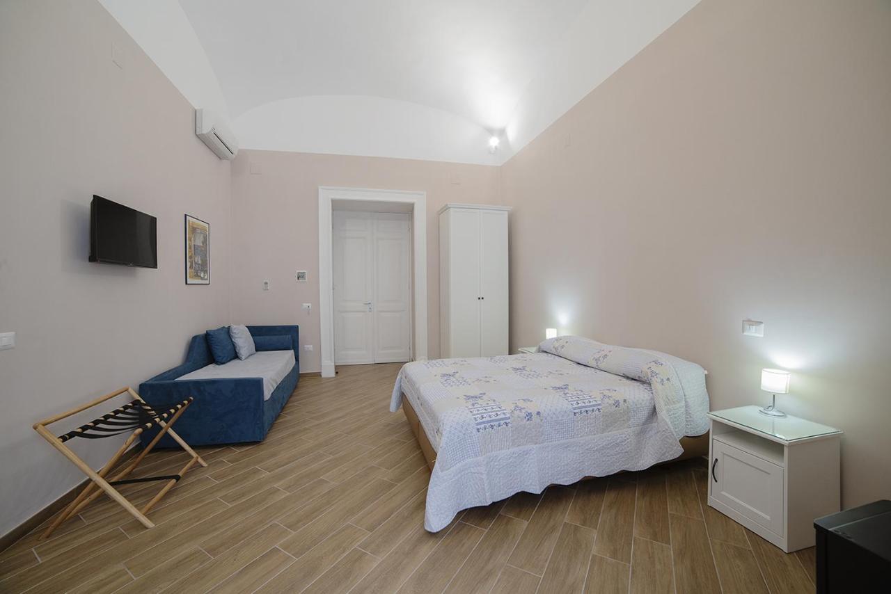 B&B Galleria Principe Di Napoli 外观 照片