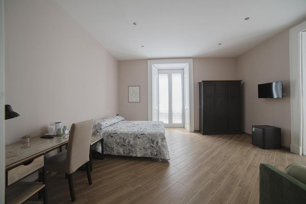 B&B Galleria Principe Di Napoli 外观 照片